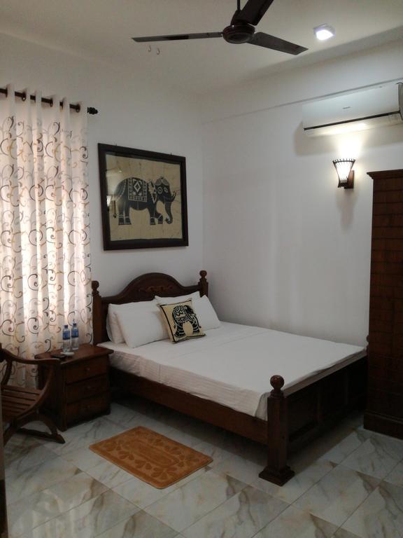 Bianco Terrace Hotel Negombo Exterior photo