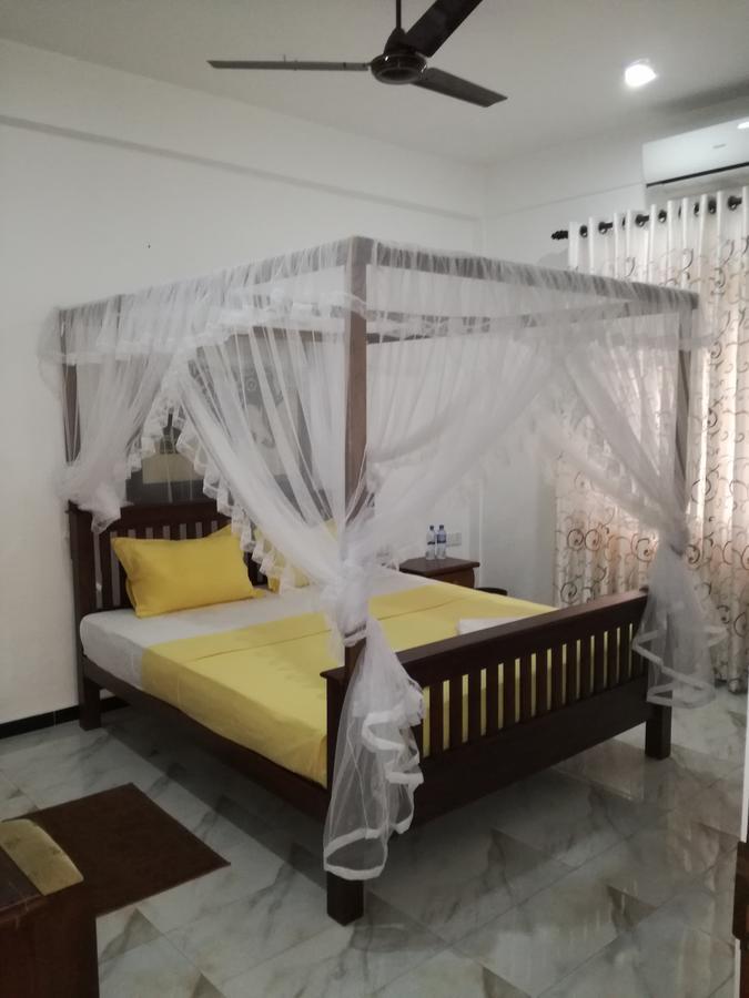 Bianco Terrace Hotel Negombo Exterior photo